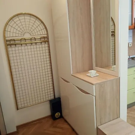 Vlado Vs Apartamento Belgrado