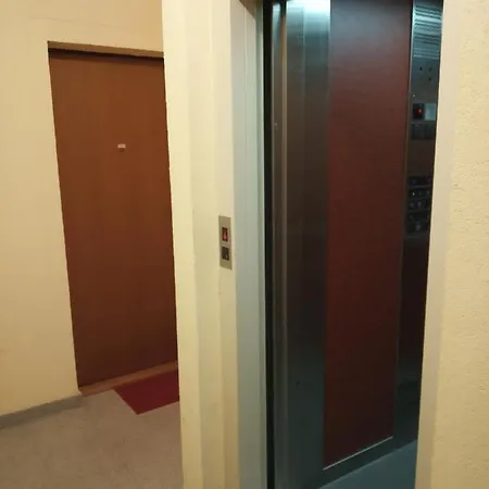 Vlado Vs Apartamento *