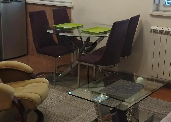 아파트 Vlado Vs *